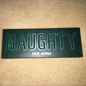 Kylie Cosmetics Naughty eyeshadow palette